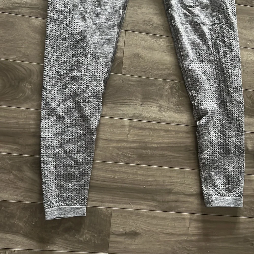 Gymshark Leggings - Picture 3 of 7